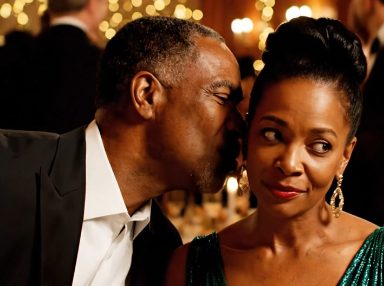 Mia sorella mi aveva fatto sedere nell’angolo più lontano durante il matrimonio, ma all’improvviso uno sconosciuto si è sporto verso di me e mi ha detto a bassa voce: «Fai finta che siamo una coppia e tua sorella se ne pentirà amaramente».